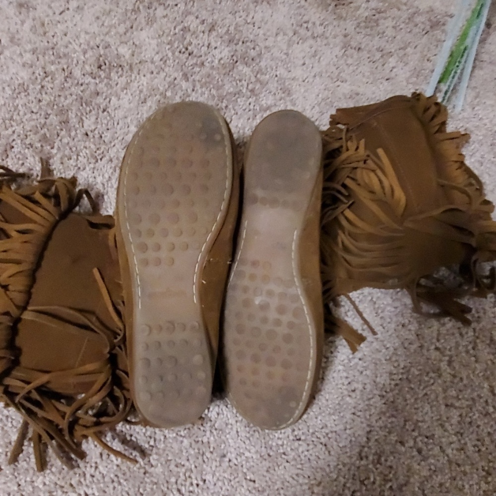 Minnetonka Three Layer Fringe Boot - image 4